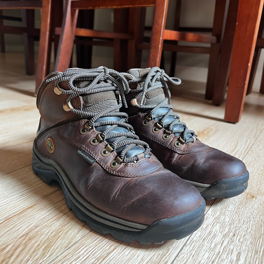 Timberland Women’s White Ledge Hiker